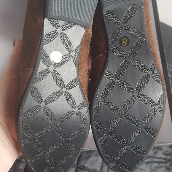 Herstar Football Style Boots Size 8 NWT - Picture 6 of 6